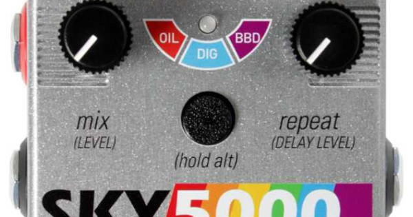 Sale | Alexander Pedals Sky 5000 Reverb and Delay Pedal