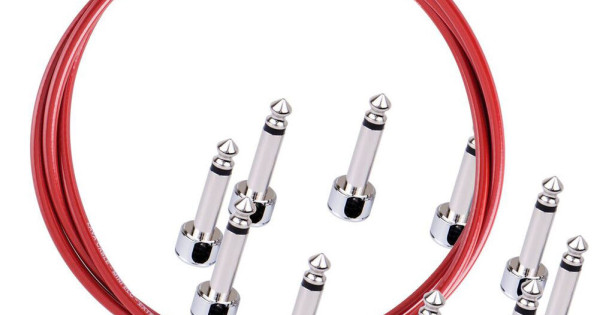Lava Cable Solder Free Pedalboard kit, Angled Piston Plugs, 10ft Mini ELC -  Red