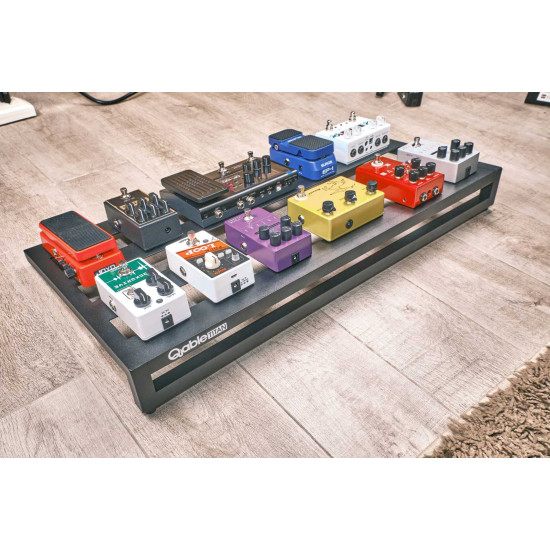 Qable Board Titan Guitar Effect Pedal Board Aluminum Alloy 28 × 14 Inch with Carrying Bag